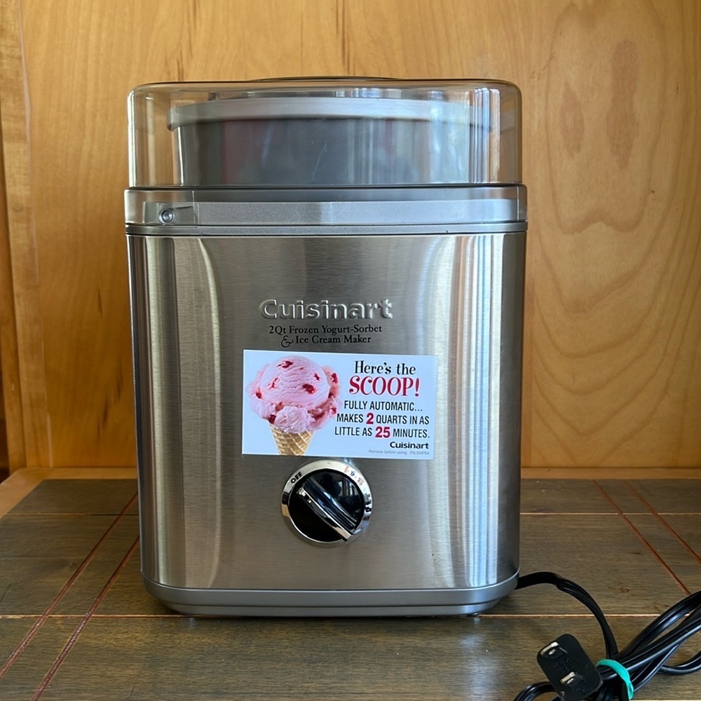 Cuisinart 2Qt Frozen Yogurt Sorbet & Ice Cream Maker
